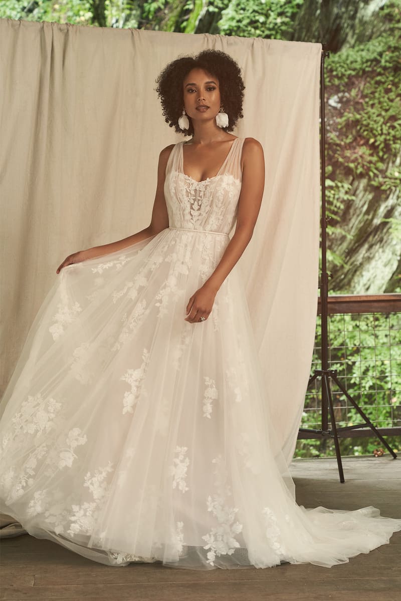instawall-item